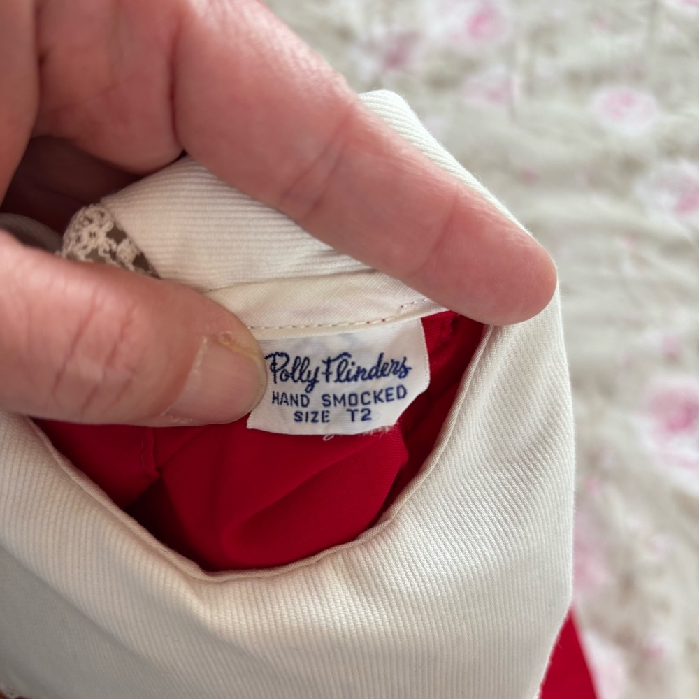 Polly Flinders Smocked Dress Red with White Lace Trimmed Collar Vintage Size 2T - Picture 3 of 6